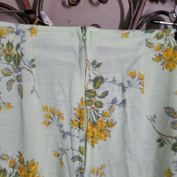 Vintage Betty Lou of CA Flare Pants - Picture 3 of 5